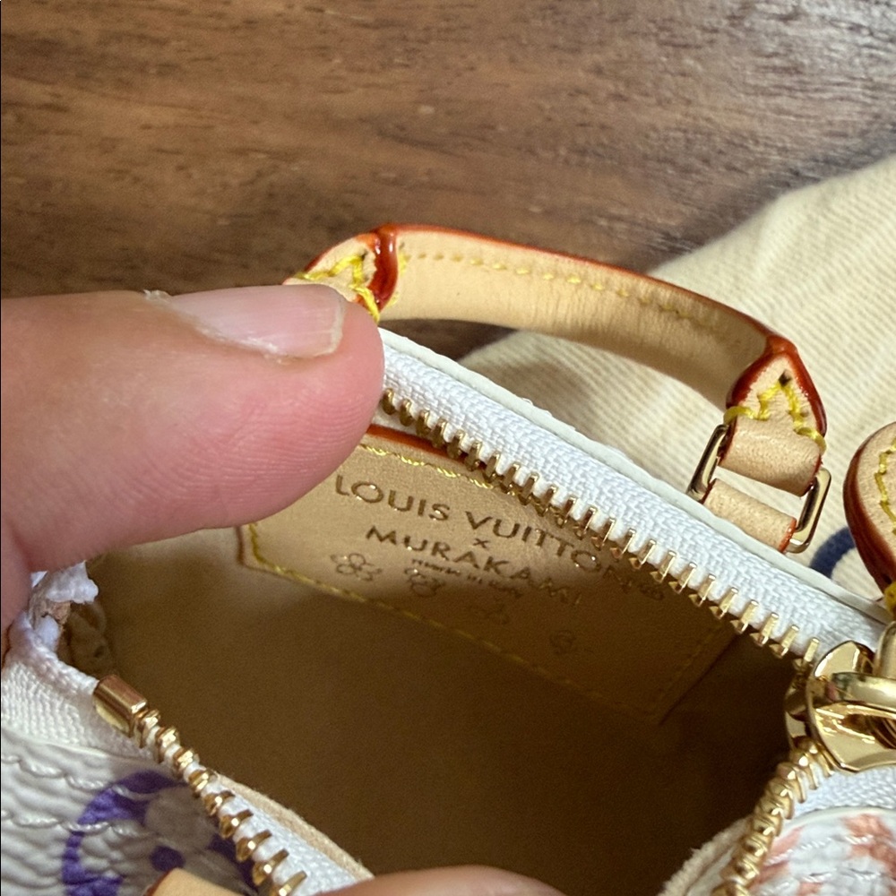 Louis Vuitton LV X TM micro  speedy bag charm - Picture 11 of 11